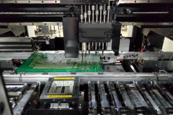 受託製造サービス SMT 基板実装